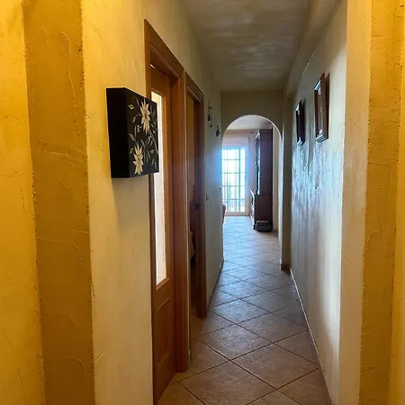 דירה Homely Naufragos