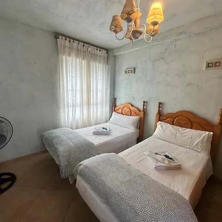 דירה Homely Naufragos *