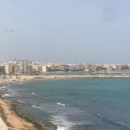 Homely Naufragos דירה טורבייחה